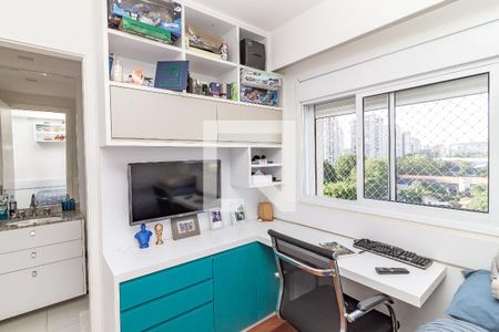 Apartamento à venda com 245m², 3 quartos e 6 vagasSuíte 2