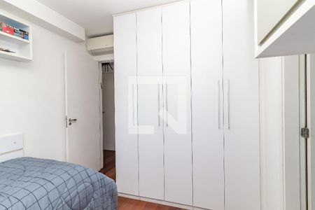 Apartamento à venda com 245m², 3 quartos e 6 vagasSuíte 2