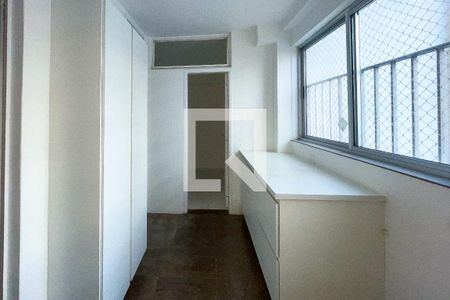 Apartamento para alugar com 151m², 3 quartos e 1 vagaLavanderia