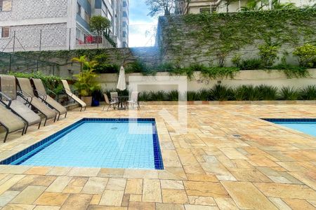 Apartamento para alugar com 151m², 3 quartos e 1 vagaÁrea comum - Piscina