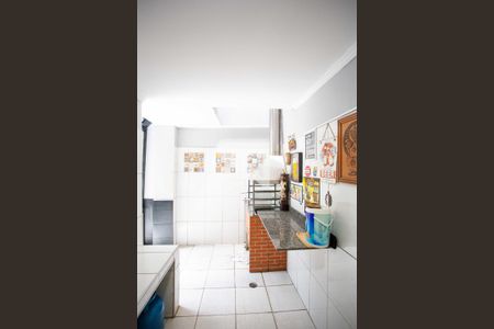 Casa à venda com 185m², 3 quartos e 2 vagasÁrea de Serviço