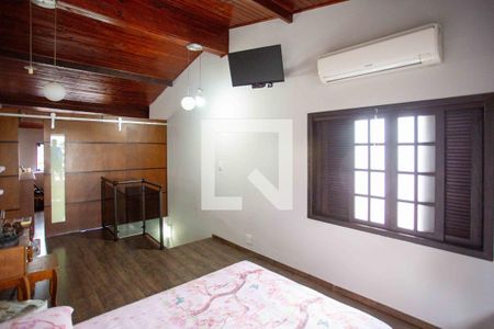 Casa à venda com 185m², 3 quartos e 2 vagasQuarto Suite 2