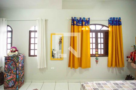 Casa à venda com 185m², 3 quartos e 2 vagasQuarto 1