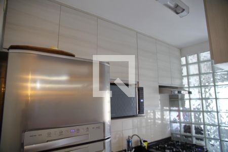 Apartamento à venda com 53m², 2 quartos e 1 vagaCozinha - Armários