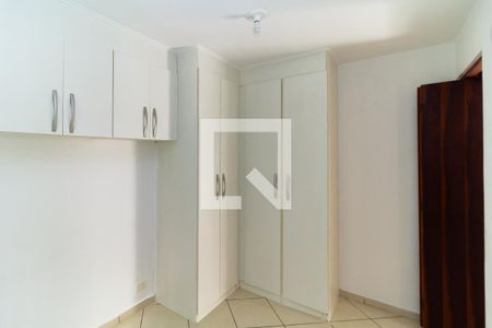 Quarto 1 de apartamento à venda com 2 quartos, 46m² em Jardim Dona Sinha, São Paulo