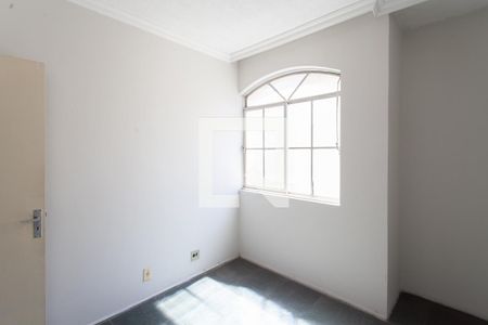 Casa à venda com 100m², 3 quartos e 2 vagas Casa à venda com 100m², 3 quartos e 2 vagasQuarto 2