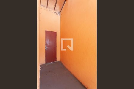 Casa à venda com 100m², 3 quartos e 2 vagas Casa à venda com 100m², 3 quartos e 2 vagasSuíte - Escritório