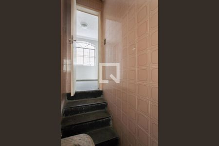 Casa à venda com 100m², 3 quartos e 2 vagas Casa à venda com 100m², 3 quartos e 2 vagasLavabo