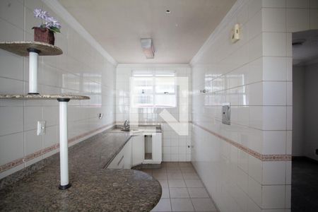 Casa à venda com 100m², 3 quartos e 2 vagas Casa à venda com 100m², 3 quartos e 2 vagasCozinha