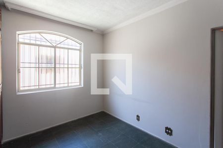 Casa à venda com 100m², 3 quartos e 2 vagas Casa à venda com 100m², 3 quartos e 2 vagasSuíte