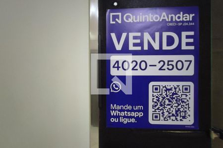 Apartamento à venda com 110m², 4 quartos e 2 vagasPLACA INSTALADA NO HALL DE ENTRADA