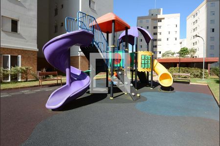 Apartamento à venda com 110m², 4 quartos e 2 vagasÁrea comum - Playground