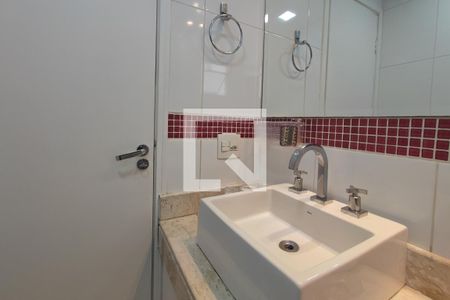 Apartamento à venda com 110m², 4 quartos e 2 vagasBanheiro Social