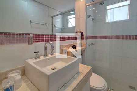 Apartamento à venda com 110m², 4 quartos e 2 vagasBanheiro Social