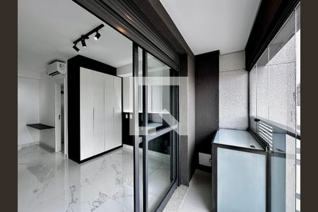 Studio para alugar com 25m², 0 quarto e sem vagaSacada