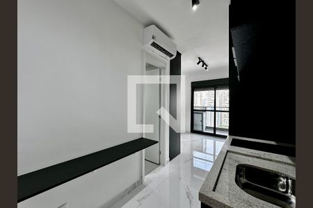 Studio de kitnet/studio para alugar com 0 quarto, 25m² em Jardim das Acacias, São Paulo