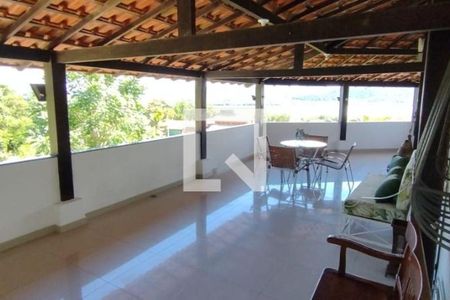 Casa à venda com 5 quartos, 1069m² em Itaipu, Niterói