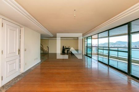 Apartamento à venda com 4 quartos, 650m² em Ingá, Niterói