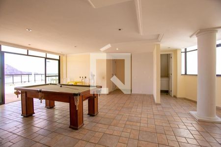 Apartamento à venda com 4 quartos, 650m² em Ingá, Niterói