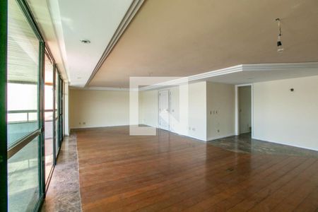 Apartamento à venda com 4 quartos, 650m² em Ingá, Niterói