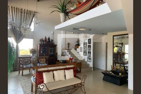 Casa à venda com 4 quartos, 623m² em São Francisco, Niterói