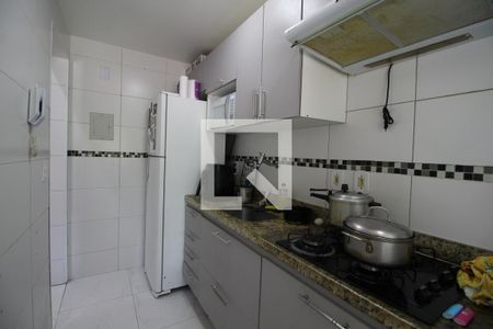 Apartamento à venda com 52m², 2 quartos e 1 vagaCozinha