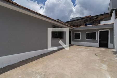 Quintal de casa para alugar com 2 quartos, 70m² em Cidade Antônio Estêvão de Carvalho, São Paulo