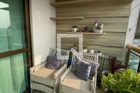 Apartamento para alugar com 150m², 3 quartos e 3 vagasVaranda