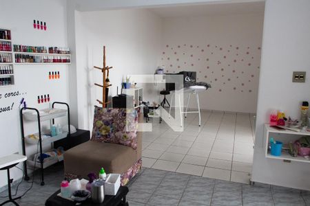 Casa à venda com 300m², 3 quartos e 4 vagasQUARTO/SALA EDÍCULA