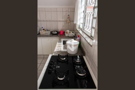 Casa à venda com 300m², 3 quartos e 4 vagasCOZINHA