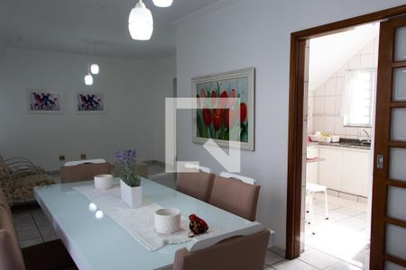 Casa à venda com 300m², 3 quartos e 4 vagasSALA DE JANTAR TÉRREO