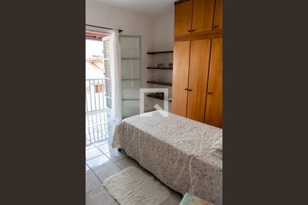 Casa à venda com 300m², 3 quartos e 4 vagasQUARTO 2 PISO SUPERIOR