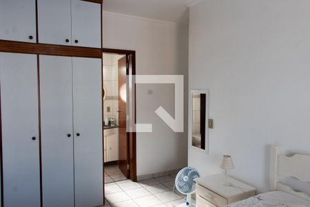 Casa à venda com 300m², 3 quartos e 4 vagasSUITE