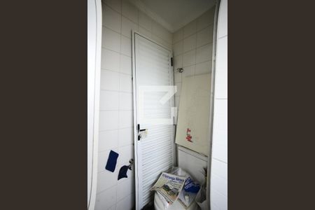 Apartamento à venda com 141m², 3 quartos e 3 vagasBanheiro de Serviço