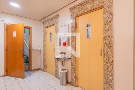 Apartamento para alugar com 34m², 1 quarto e sem vagaElevadores