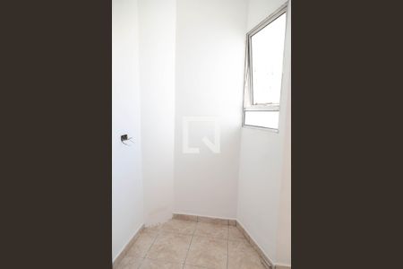 Apartamento para alugar com 48m², 1 quarto e sem vagaBanheiro