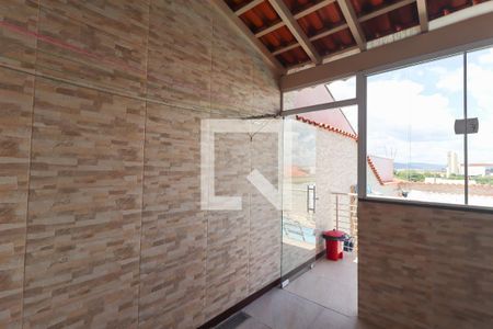 Casa à venda com 314m², 3 quartos e 3 vagasÁrea Externa