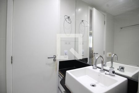 Apartamento à venda com 140m², 2 quartos e 1 vagaQuarto 2 - Banheiro da Suíte