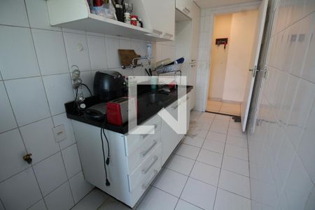 Apartamento à venda com 140m², 2 quartos e 1 vagaCozinha