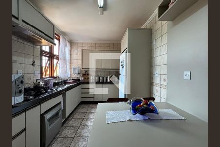 Apartamento à venda com 685m², 6 quartos e 3 vagasCozinha