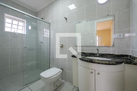 Casa para alugar com 100m², 2 quartos e 2 vagasBanheiro da Suíte 2