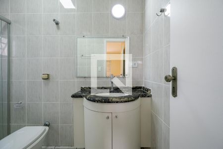 Casa para alugar com 100m², 2 quartos e 2 vagasBanheiro da Suíte 2