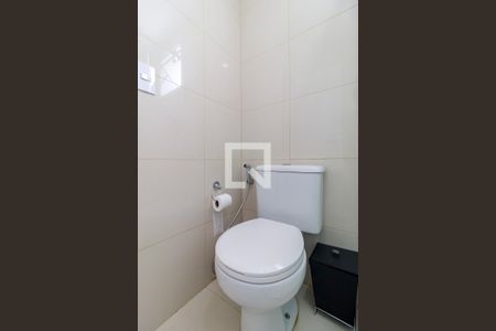 Apartamento à venda com 106m², 2 quartos e 2 vagasSuíte 1 - Banheiro