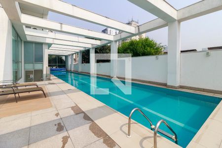 Apartamento à venda com 106m², 2 quartos e 2 vagasPiscina