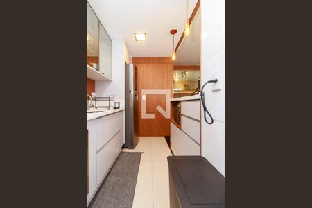 Apartamento à venda com 106m², 2 quartos e 2 vagasCozinha