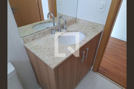 Apartamento à venda com 76m², 2 quartos e 2 vagas Apartamento à venda com 76m², 2 quartos e 2 vagasBanheiro Quarto 2