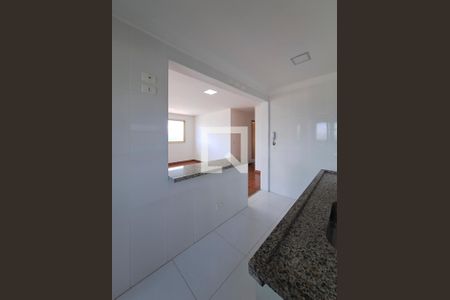 Apartamento à venda com 76m², 2 quartos e 2 vagas Apartamento à venda com 76m², 2 quartos e 2 vagasCozinha