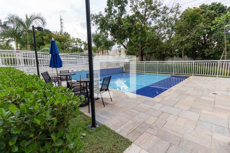 Apartamento à venda com 72m², 3 quartos e 1 vagaÁrea comum - Piscina