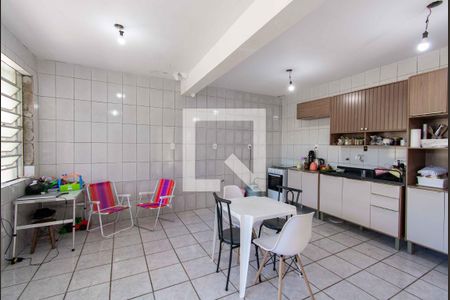 Casa à venda com 400m², 5 quartos e 3 vagas Casa à venda com 400m², 5 quartos e 3 vagascozinha