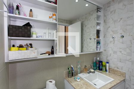 Apartamento à venda com 110m², 3 quartos e 2 vagasBanheiro da Suíte Master